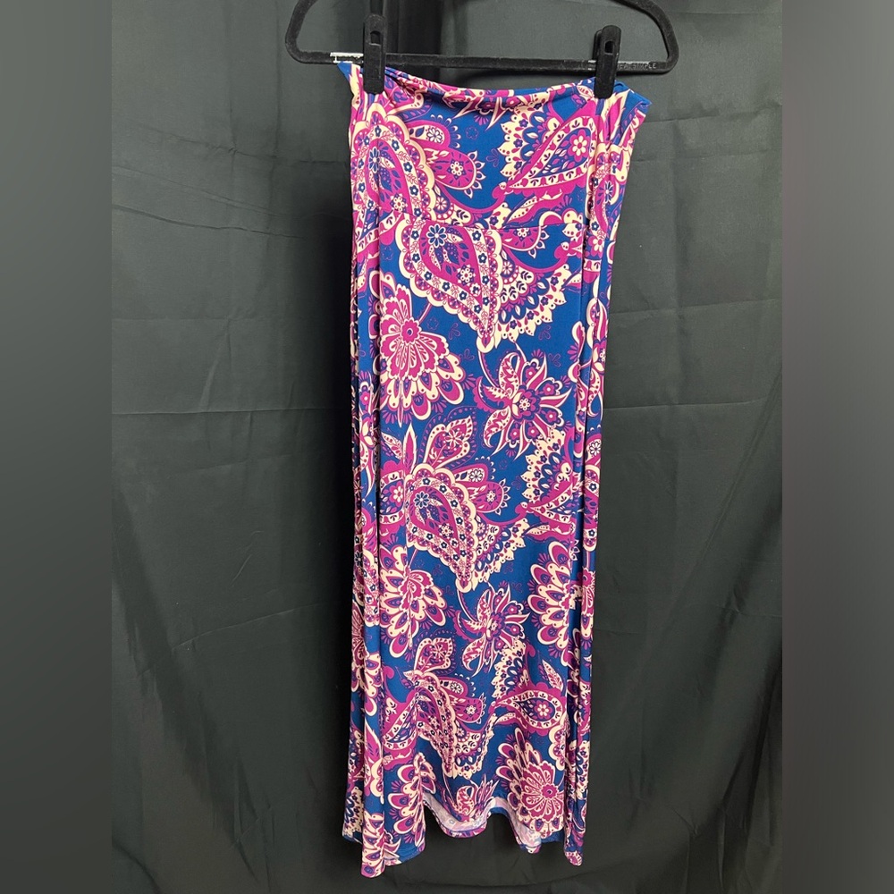 LulaRue - romantic paisley pattern - maxi skirt - Y2K style foldover waist band - Picture 2 of 3